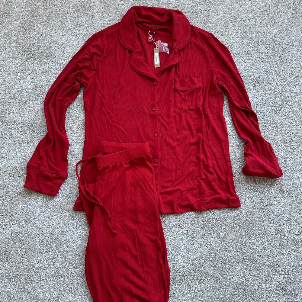 NWT Skims Soft Rib Pajama set